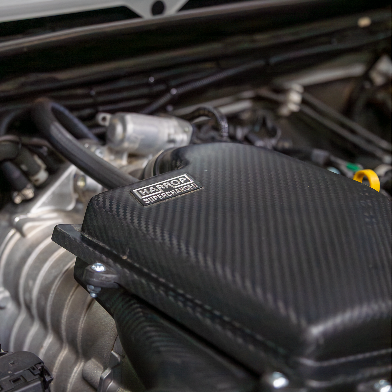 Harrop Engineering TVS900 Eaton supercharger fitted on Suzuki Jimny JB74 