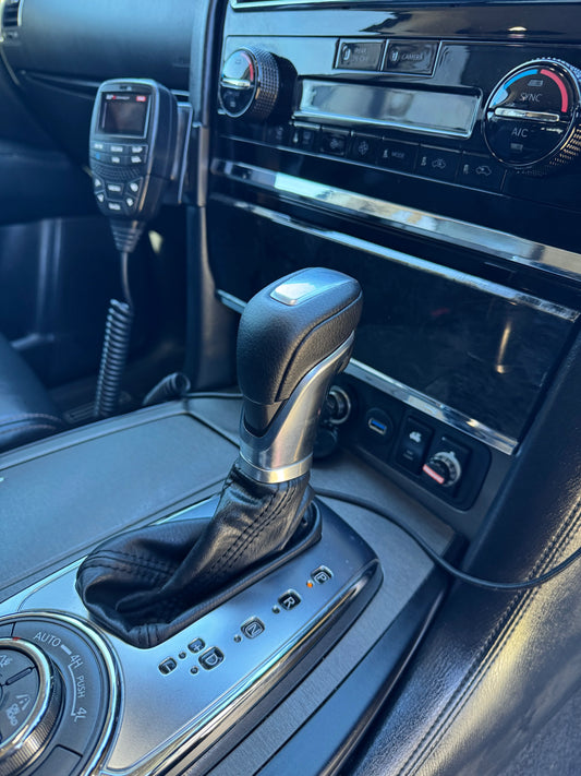 Nissan Patrol Y62 Shift Knob Black & Silver